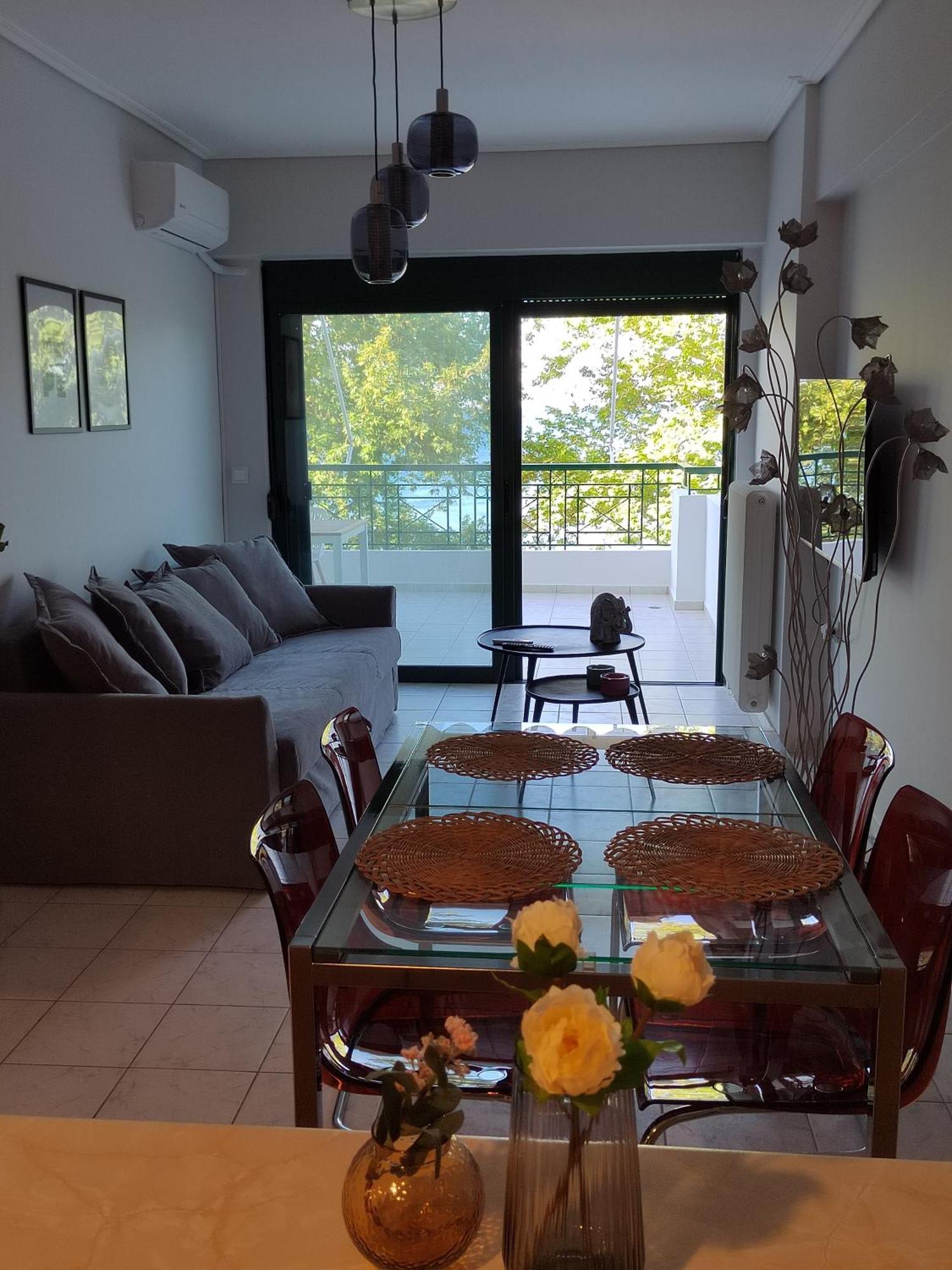 The Cozy Seaside Apartment Nafpaktos Dış mekan fotoğraf